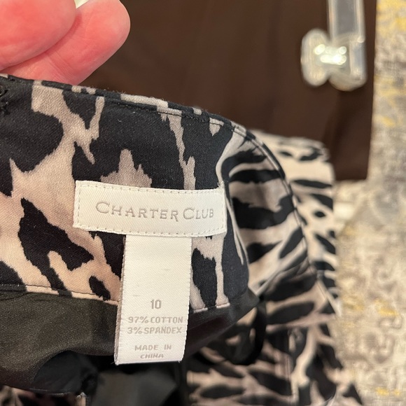 Charter Club leopard print skirt - Picture 2 of 5